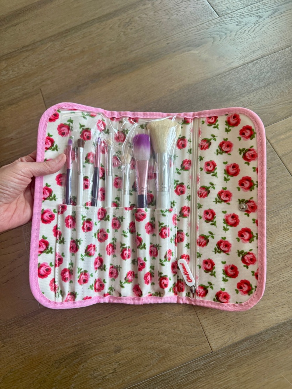 Cath Kidston Brush Roll Pink Rose Print - Picture 3 of 5